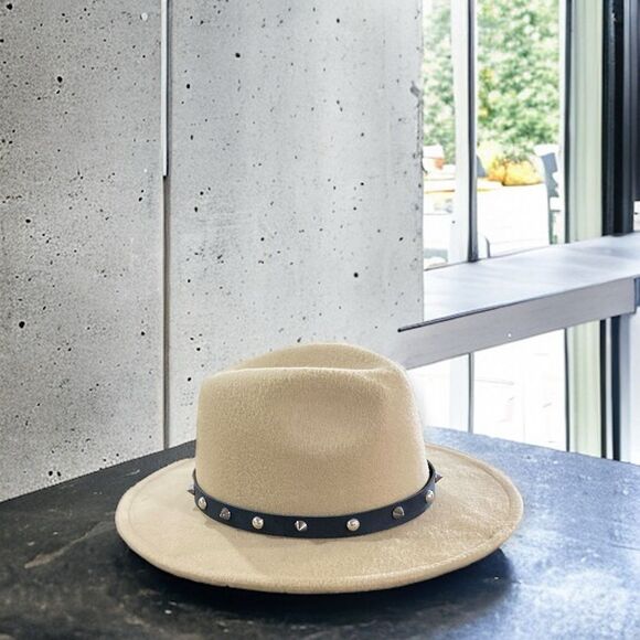 Tan Stiff Brim Black Leather Silver Spike Studs Band Fedora Hat -NEW
